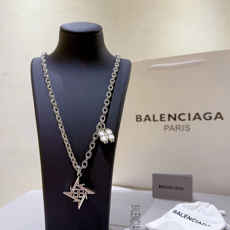 Ba1en*iaga necklaces